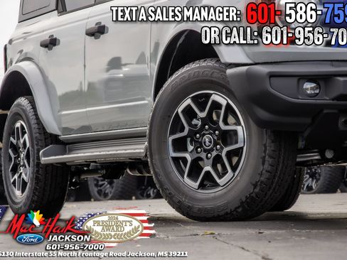 New 2026 Ford Bronco Outer Banks AWD/4WD image 2