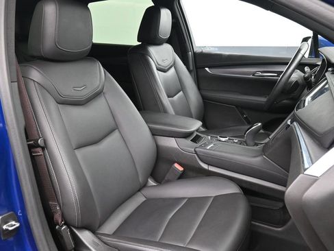 Certified 2023 Cadillac XT5 Luxury FWD image 17