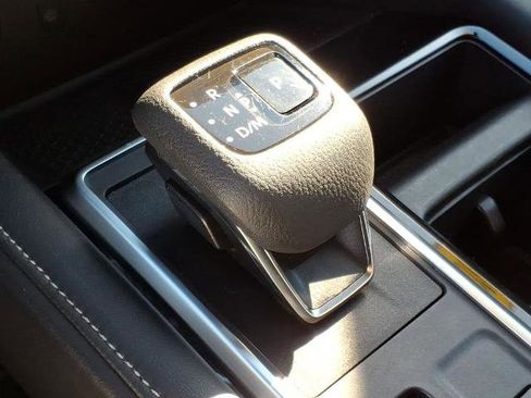 Certified 2024 Nissan Pathfinder SL AWD/4WD image 23