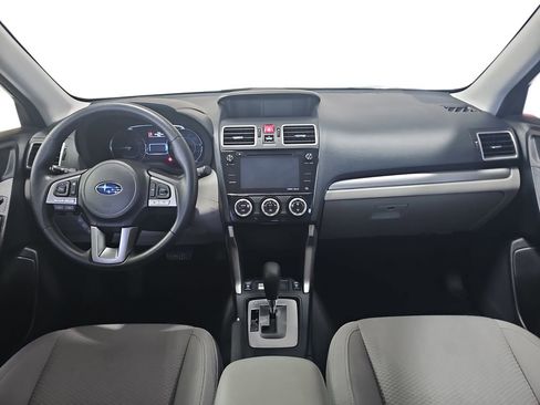 Used 2018 Subaru Forester 2.5i Premium AWD/4WD image 9
