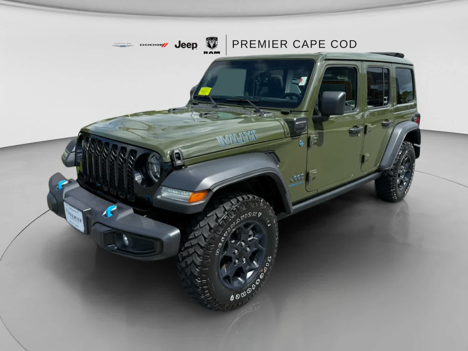 Used 2023 Jeep Wrangler Unlimited w/ Sun & Screen Package AWD/4WD image 7