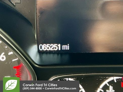 Used 2018 Ford Escape SE image 2