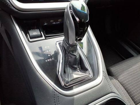 Certified 2021 Subaru Outback Premium image 13