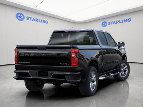 Used 2025 Chevrolet Silverado 1500 Custom RWD image 4