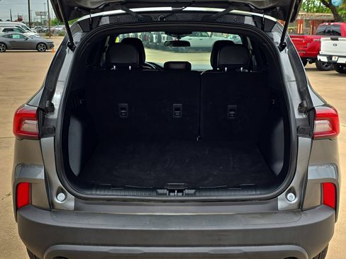 Used 2025 Ford Escape ST-Line AWD/4WD image 19