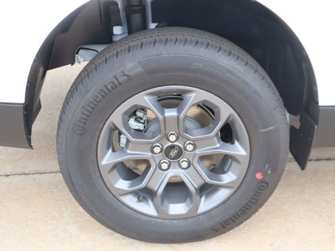 New 2026 Ford Maverick XLT FWD image 17