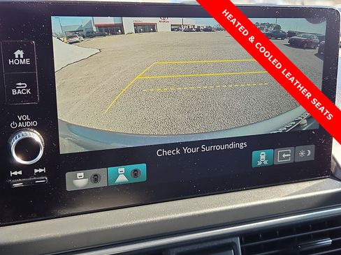 Used 2025 Honda Pilot Elite image 20