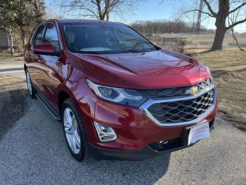 Used 2019 Chevrolet Equinox LT w/ Lights and Bright Package image 7
