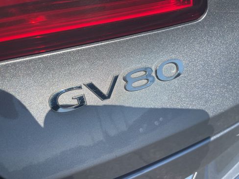 Used 2025 Genesis GV80 2.5T Standard AWD/4WD image 12