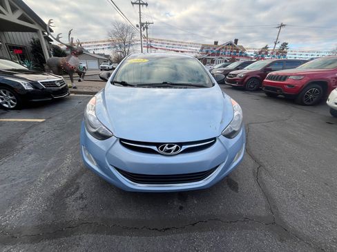 Used 2012 Hyundai Elantra GLS w/ Preferred Pkg 3 image 9