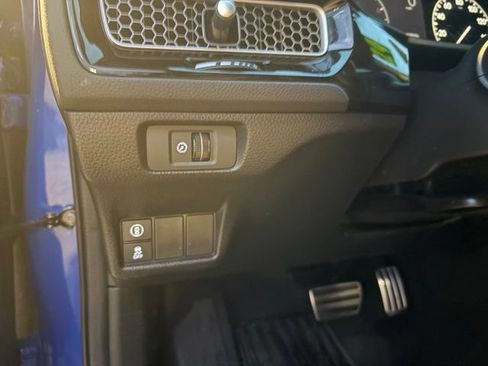 Used 2024 Honda Civic Sport image 31