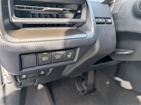 New 2026 Toyota Prius Plug-In Hybrid image 17