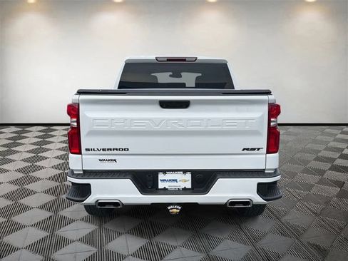 Used 2024 Chevrolet Silverado 1500 RST w/ Z71 Off-Road Package AWD/4WD image 6