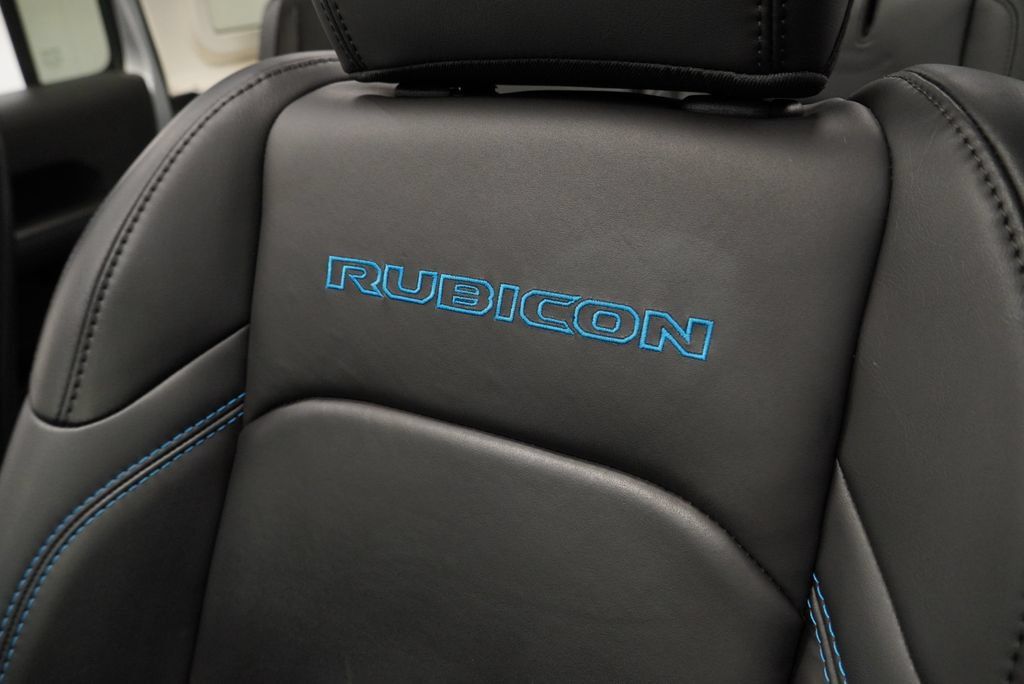 Used 2024 Jeep Wrangler Unlimited Rubicon 4xe AWD/4WD image 35