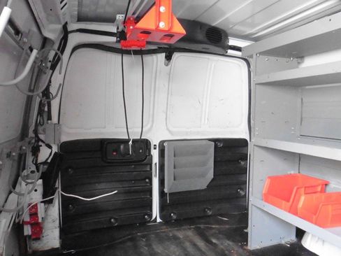 Used 2019 Chevrolet Express 2500 w/ Driver Convenience Package RWD image 15