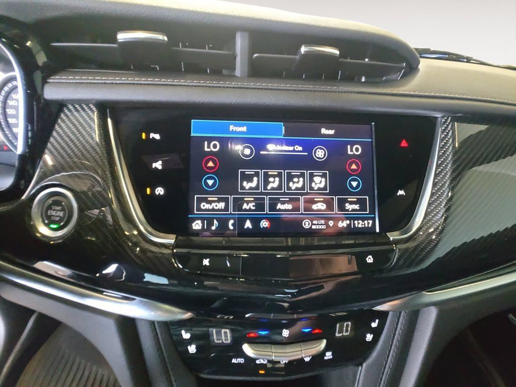 Used 2024 Cadillac XT6 Sport w/ Technology Package AWD/4WD image 15