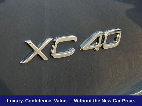 Used 2026 Volvo XC40 B5 Plus w/ Protection Package Premier AWD/4WD image 19