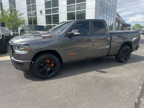 Used 2021 RAM 1500 Big Horn image 3
