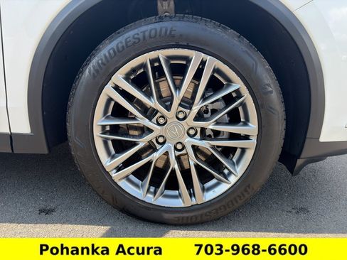 Used 2024 Acura MDX SH-AWD w/ Advance Package image 30