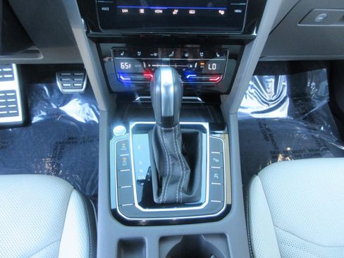 Used 2023 Volkswagen Arteon SEL Premium AWD/4WD image 50