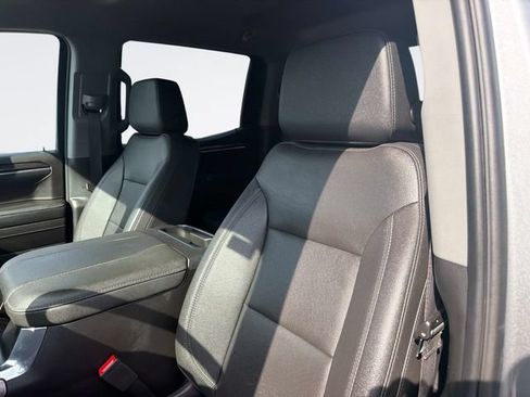 Used 2023 Chevrolet Silverado 1500 LTZ AWD/4WD image 23