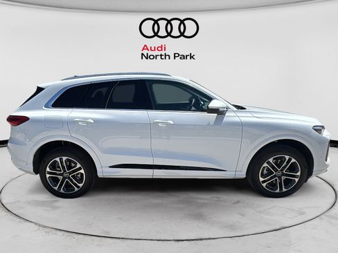 New 2026 Audi Q5 Premium AWD/4WD image 8