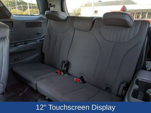 Used 2025 Hyundai Palisade Calligraphy image 16
