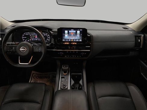 Certified 2025 Nissan Pathfinder SL AWD/4WD image 21
