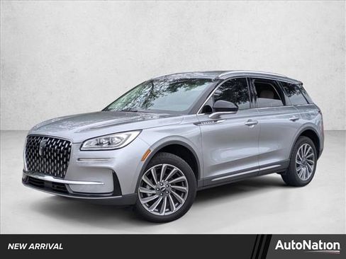 Used 2024 Lincoln Corsair Reserve image 1