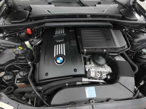 Used 2009 BMW 335i Convertible RWD image 17