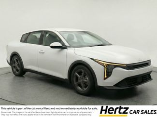 Used 2025 Kia K4 LXS video 1