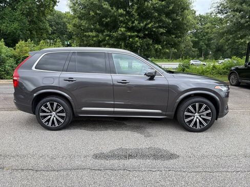 Used 2023 Volvo XC90 B6 Plus AWD/4WD image 8