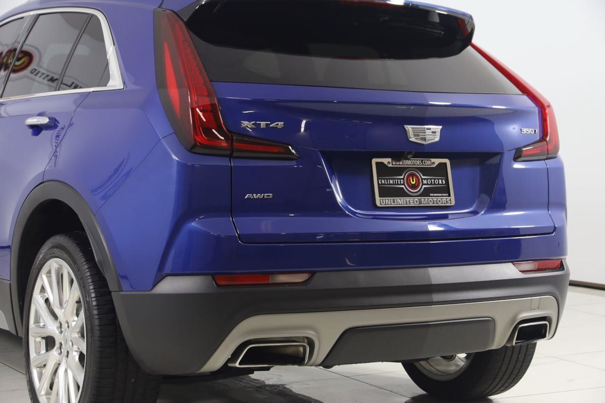 Used 2021 Cadillac XT4 Premium Luxury w/ LPO, Radiant Package AWD/4WD image 25