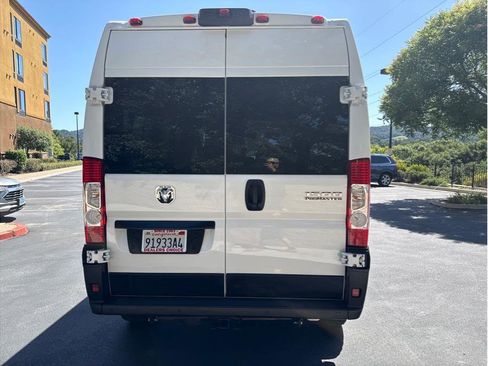 Used 2024 RAM ProMaster 1500 w/ Safety Group FWD image 8