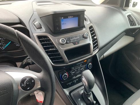 Used 2019 Ford Transit Connect XL image 26