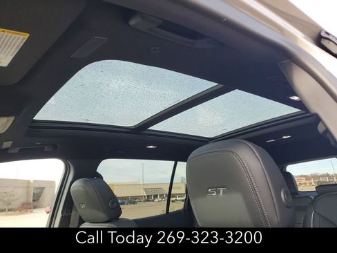 New 2026 Buick Enclave Sport Touring w/ Power Package image 19