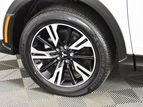 Used 2024 Mitsubishi Eclipse Cross SE AWD/4WD image 51