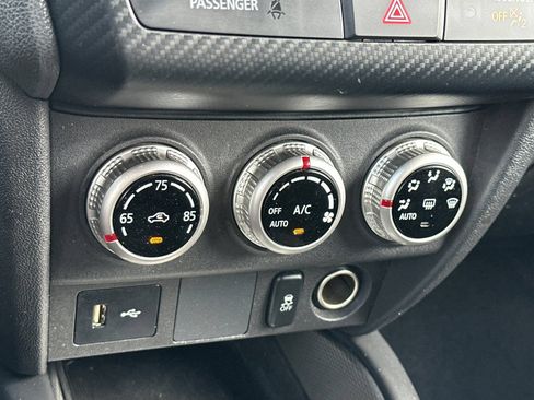 Used 2022 Mitsubishi Outlander Sport ES FWD image 21