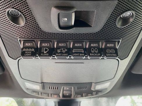 Used 2018 Ford F150 Raptor w/ Equipment Group 802A Luxury AWD/4WD image 18