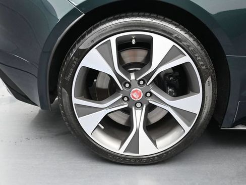 Used 2023 Jaguar F-TYPE R-Dynamic AWD/4WD image 37