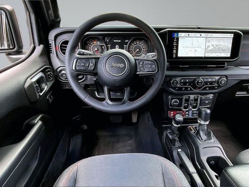 Used 2024 Jeep Wrangler Unlimited Rubicon w/ Convenience Group AWD/4WD image 12