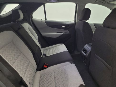Used 2022 Chevrolet Equinox LS AWD/4WD image 19