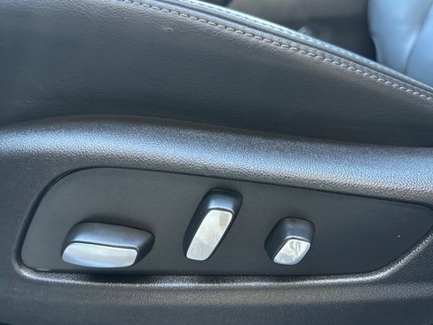 Certified 2024 Cadillac XT6 Premium Luxury image 13