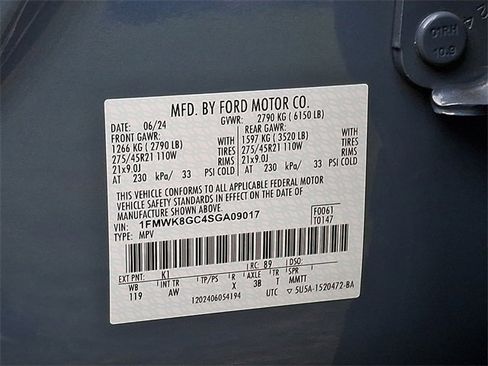 Certified 2025 Ford Explorer ST image 29