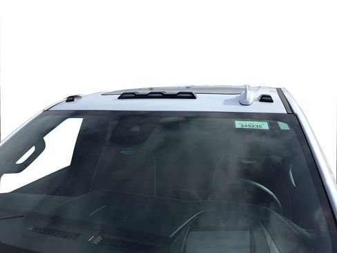 New 2026 GMC Sierra 3500 Denali Ultimate AWD/4WD image 12