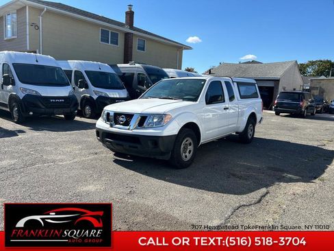Used 2012 Nissan Frontier S w/ S Preferred Pkg image 1