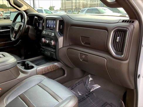 Used 2019 GMC Sierra 1500 Denali AWD/4WD image 18