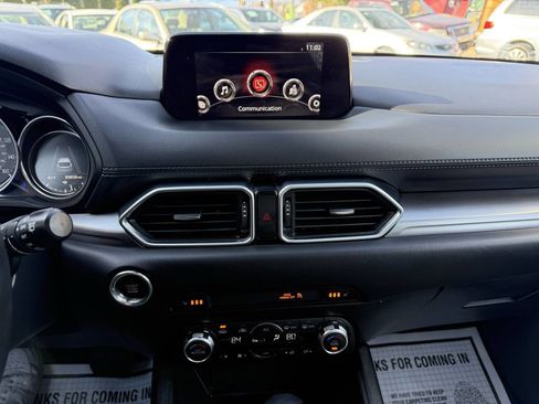 Used 2018 MAZDA CX-5 Touring w/ Preferred Equipment Package image 17