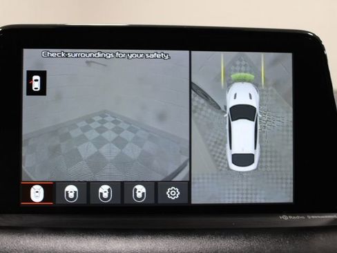 Used 2021 Kia Stinger GT2 image 27