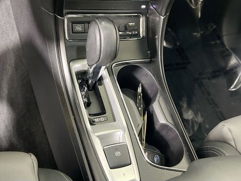 Used 2022 Subaru Ascent Onyx Edition image 16